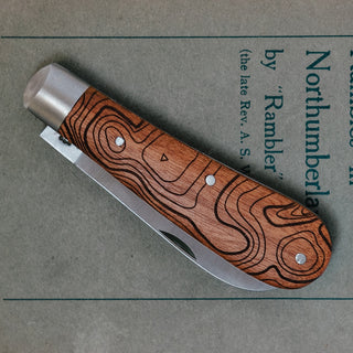 The Cheviot Pocket Folder – Sheffield-Made, UK Legal, Engraved Hardwood Handle